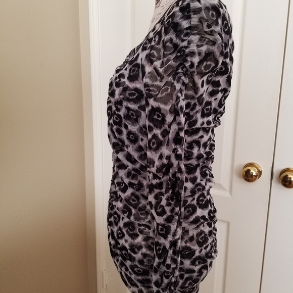 2 for $25 Women's INC Black/Gray Top - Picture 5 of 8